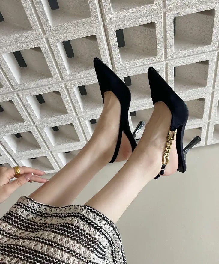 Heartbeat at a glance~!  Pointed Chain Metal Denim Baotou High Heels Fashion Temperament Air Back Sandals Female Autumn