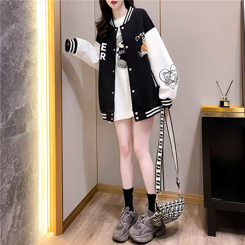Designed baseball uniform cardigan for women 2023 early autumn new American style loose lazy style versatile oversize jacket (J0248)