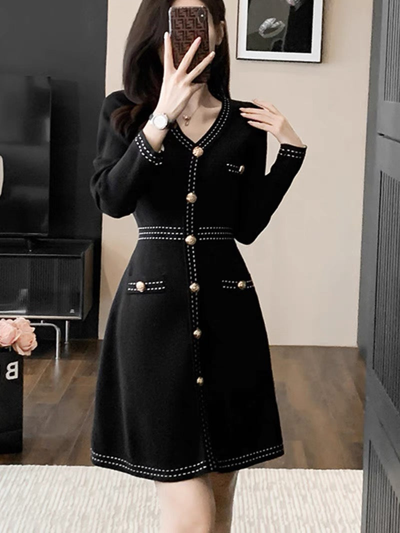 Hepburn style A-line little black skirt for women 2023 new autumn and winter high-end small fragrance style long-sleeved knitted dress (B8915)