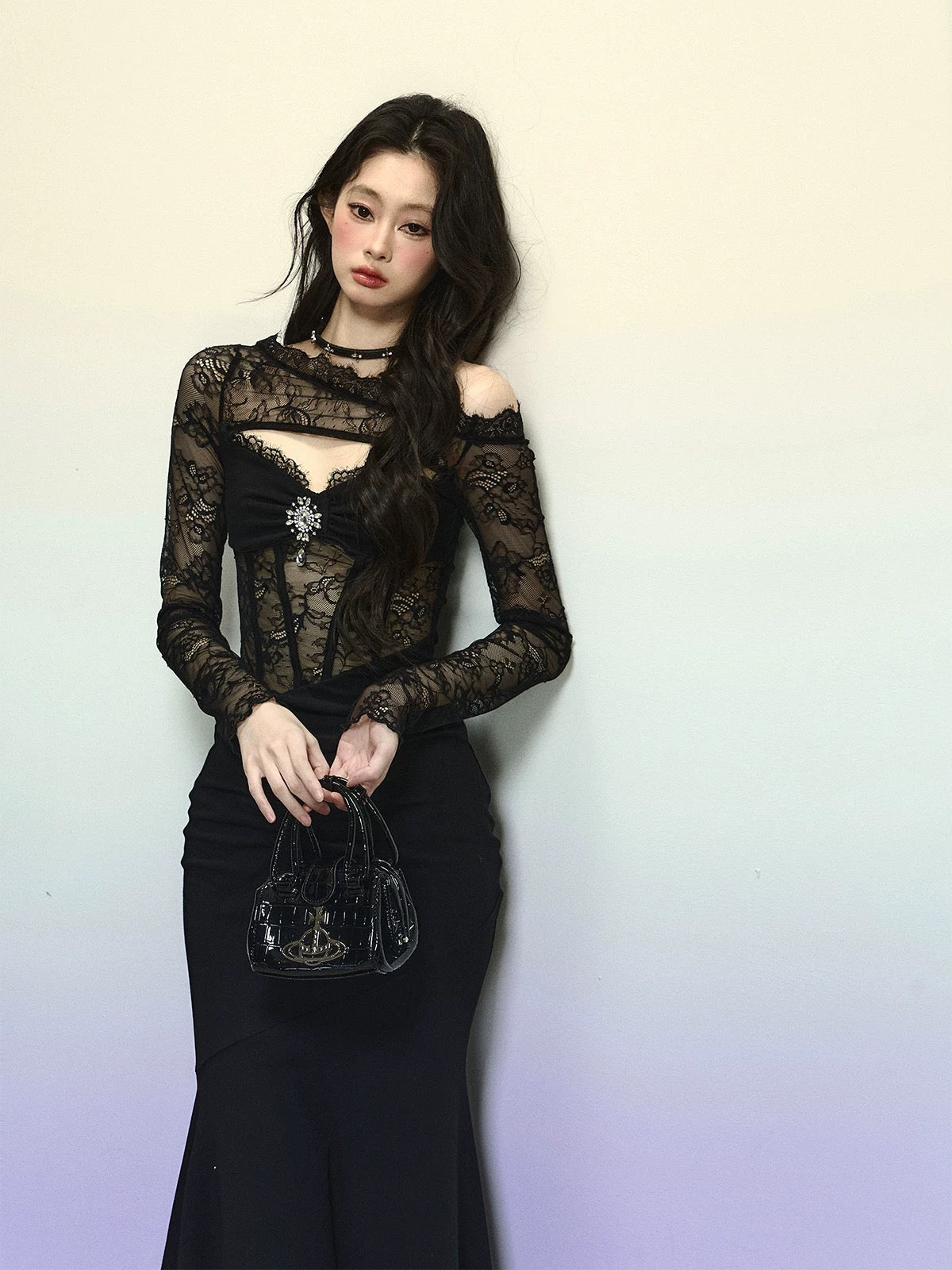 Shaoyeyan Ancient Black Mamba High-grade French annual party dress female autumn and winter lace hip dress long skirt