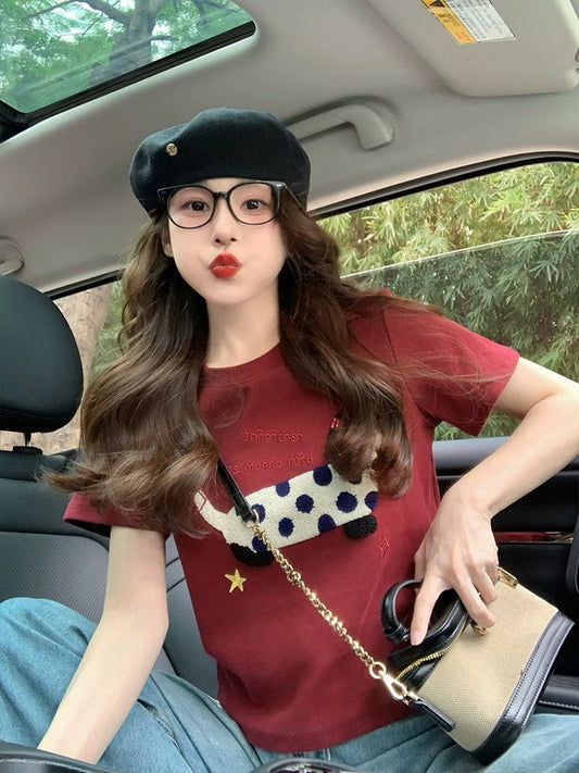 Red puppy embroidered short-sleeved T-shirt for women 2025 new spring and summer retro age-reducing design shoulder short top