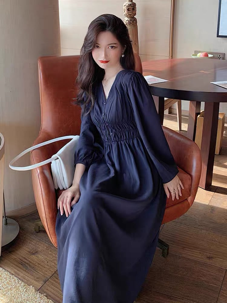 2023 new autumn women's clothing retro blue skirt light luxury niche street-popular dress design sense to reduce age (D5554)