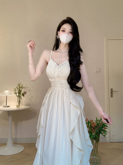 Platycodon French white suspender dress for women in summer with high-quality texture, waist slimming, fairy super fairy long skirt