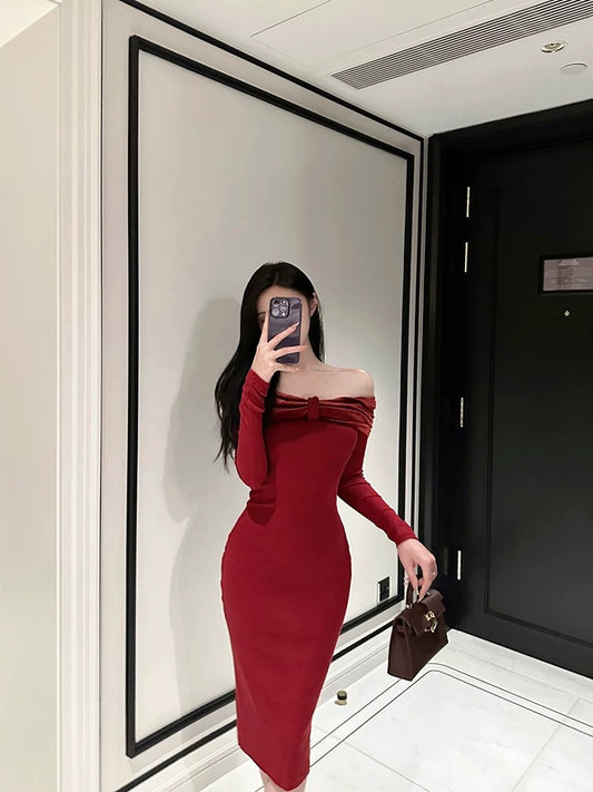 For Fay Christmas limited edition/red velvet stitching one-shoulder knitted elastic sexy hip-hugging slim dress
