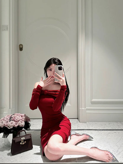 For Fay Christmas limited edition/red velvet stitching one-shoulder knitted elastic sexy hip-hugging slim dress