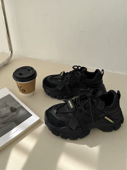 Korean version of new daddy shoes for women 2023 thick soles to increase height and show feet small casual hot style internet celebrity casual soft sole sports shoes