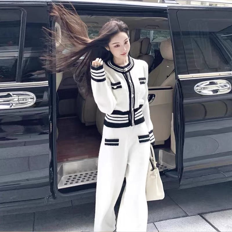 Autumn and winter clothing 2023 new female high-end temperament goddess Fan Xiaoxiangfeng professional white wide-leg pants two-piece suit