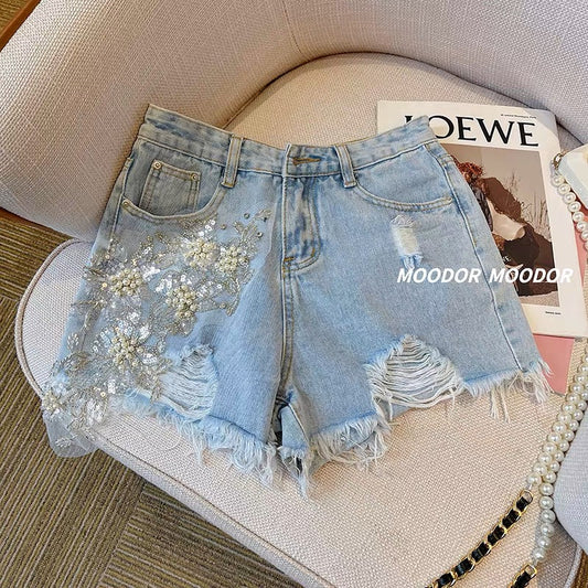 2023 new diamond-encrusted denim shorts women's summer thin loose high-waisted thin all-match a-line beaded hot pants tide