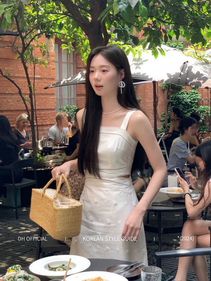 DH OFFICIAL Big Flower [Summer's Foam] Pure White Ripples Off-shoulder Slimming Dress