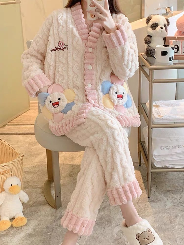 Coral velvet pajamas for women in winter, cute sunflowers, high-end autumn and winter plus velvet and thickened flannel suits