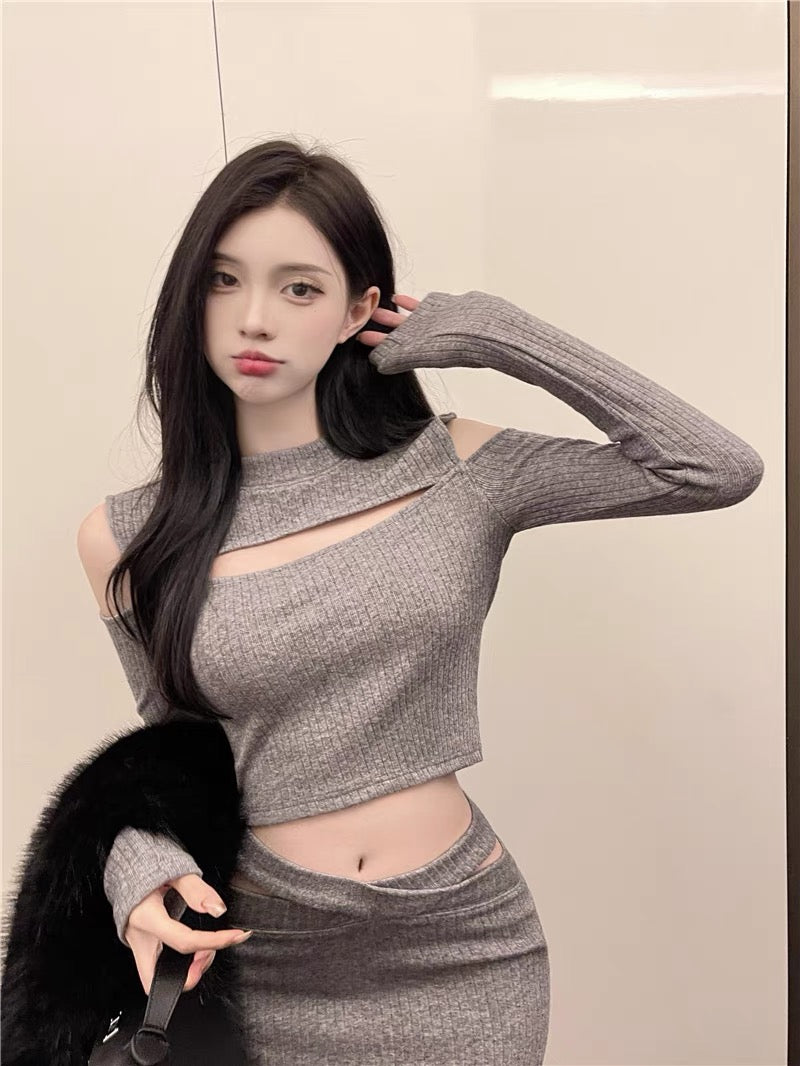 Knitted sweater for women in early spring with niche design, scheming hollow out, sexy temperament, bottoming top with short sweater underneath