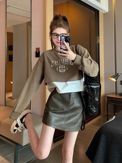 This year's popular Maillard wear fake two-piece short round neck sweatshirt for women in spring and autumn, high-end and super good-looking trendy tops (B6912)