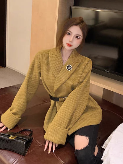 2023 new autumn woolen jacket design, waisted and loose, Korean style chic fashionable lady tops for women