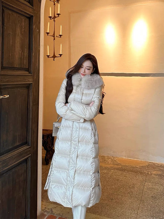 Shanxi said that champagne color large 90 white duck down long warm down jacket women's winter hooded high-end temperament coat (B1314)