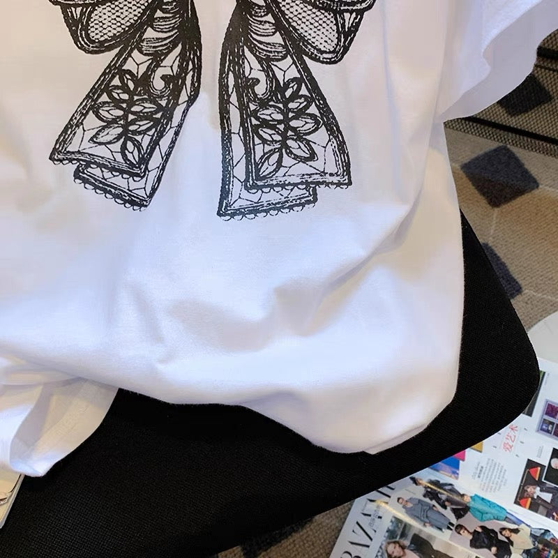 The counter shopping mall has withdrawn the international big-name cut-off single-tail single women's bow short-sleeved T-shirt women's Hong Kong style tops