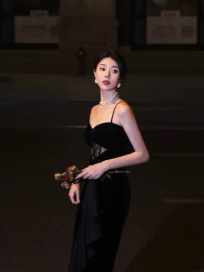 Thirteen and Little French suspender dress women's summer velvet stitching lace black waist temperament long skirt