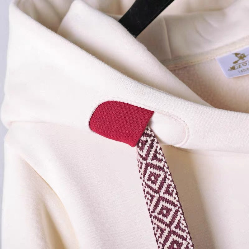 Maternity wear, winter fashion, velvet hooded sweatshirt, New Year's maternity spring suit, long-sleeved fake two-piece dress