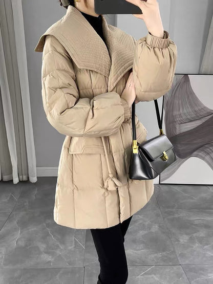 Khaki design fashionable down jacket for women winter 2023 new waist slimming mid-length white duck down jacket