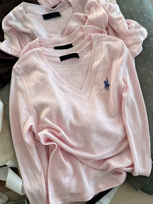 Women's Pink V-Neck Long-Sleeve T-Shirt with Small Horse Embroidery – Lightweight, Versatile, and Slimming; A Korean-Style Paints + Top Perfect for Wearing Solo (Early Autumn)