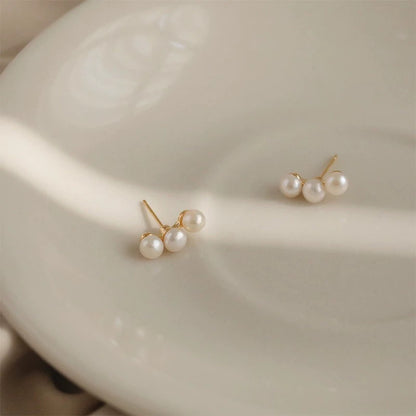 S925 silver needle unique design pearl earrings for women winter niche earrings high-end light luxury small earrings exquisite earrings