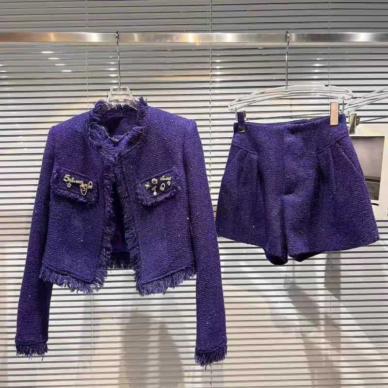 Internet celebrity's same style 2023 autumn new style small fragrant celebrity pin tweed fur edge jacket bright silk shorts suit