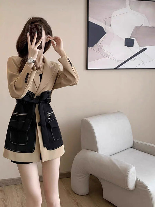 Spring 2023 new style French waist slimming high-end Hepburn style small temperament black suit dress (V7718)