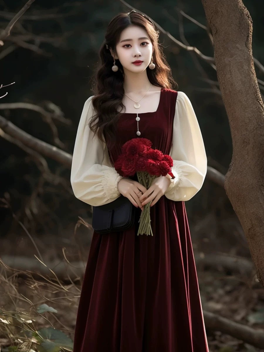French high-end, super nice-looking little fragrant style retro velvet red dress women's autumn engagement dress toasting dress