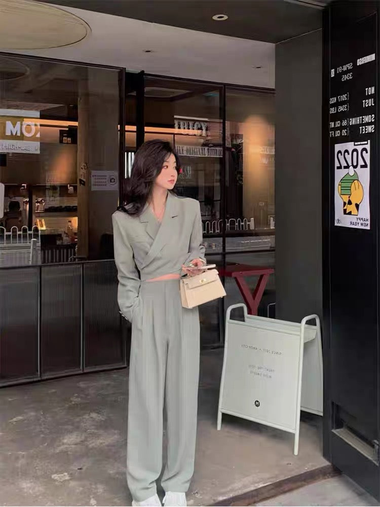 2023 new spring and autumn fashionable small fragrant style dress, high-end sense, online celebrity, street suit, two-piece suit for women