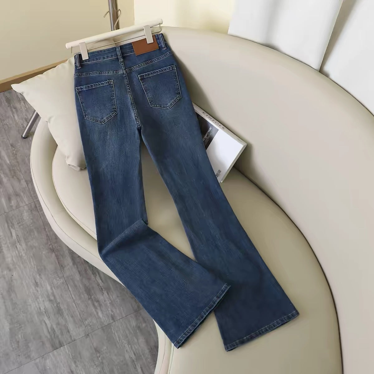 La Chapelle Women's Black Washed High-Waisted Stretch Flared Jeans (Floor-Length/Bootcut Style) – 2026 Spring/Autumn New Arrival