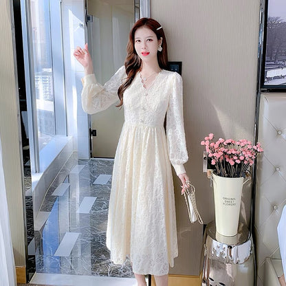 Long-sleeved v-neck lace dress for women, spring and autumn 2023 new style, waist-cinching, sweet, bottoming fairy skirt