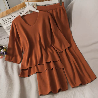 2023 new style V-neck half-sleeved front and back long loose knitted sweater for women with elastic waist slimming and drapey wide-leg pants suit