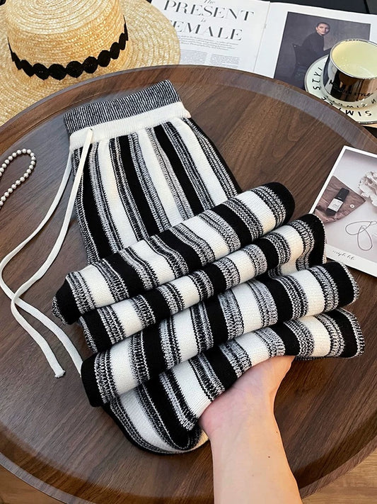 Japanese high street ins high-end fried street 2024 spring and autumn new high-waist drape black and white striped floor-length wide-leg pants