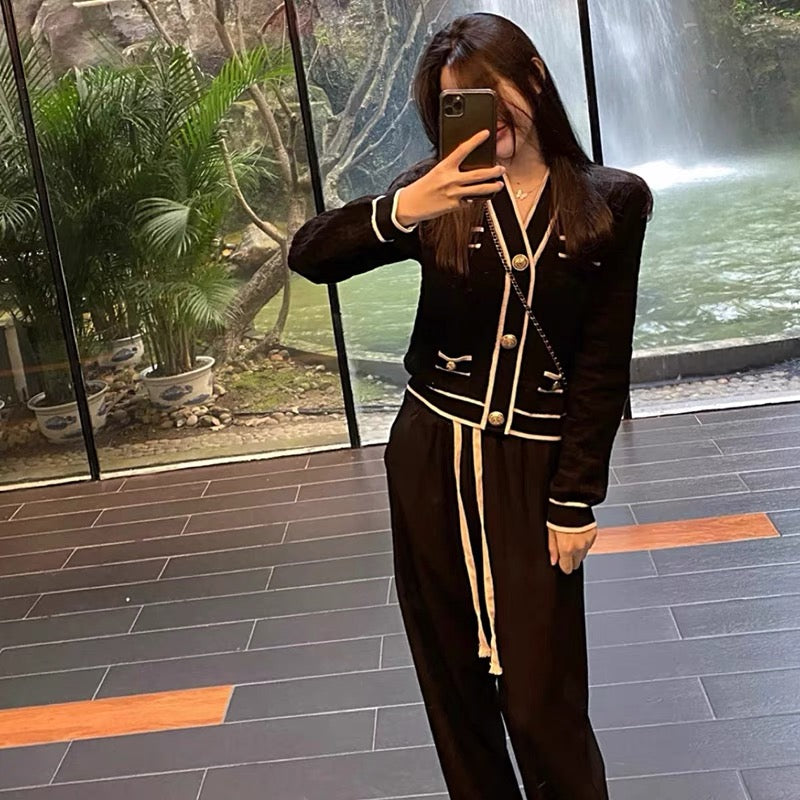 Early spring 2023 new high-end Hong Kong style retro chic Korean style knitted wide-leg pants two-piece suit for women in autumn and winter
