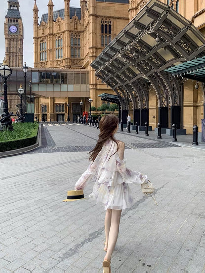 Fish Rabbit Rabbit Halter Neck Dress 2023 New Female Butterfly Lace Loose Temperament Long-sleeved Sunscreen Skirt