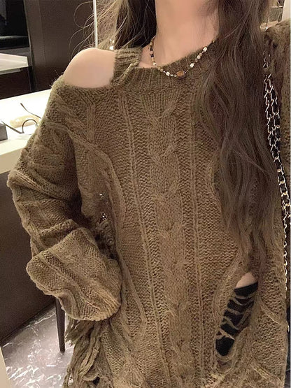 DOPS design niche American retro knitted hole tassel top women's raw edge hot girl loose sweater (S0555)