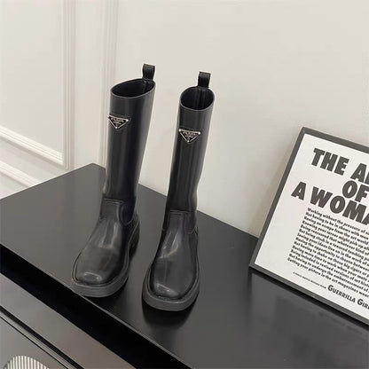 Super cool ~ straight legs!  Thick-soled British style knight Chelsea boots women's straight thick heel western high boots boots