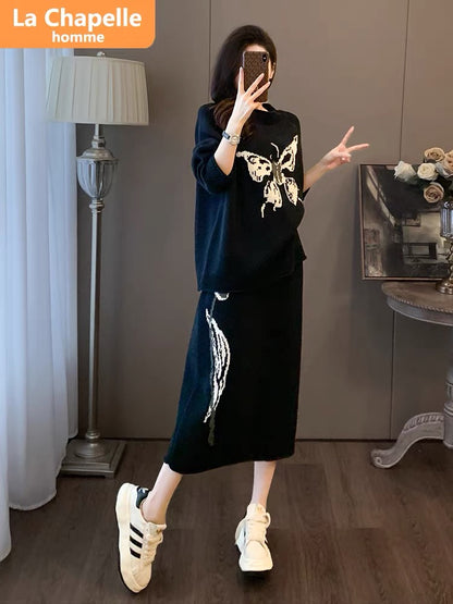 La Chapelle's autumn clothing is matched with a complete set of 2023 new internet celebrity small black sweater and skirt two-piece set