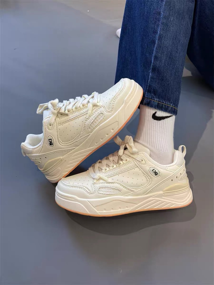 ins internet celebrity casual couple chic lightweight breathable thick-soled sneakers for female students versatile white shoes for men