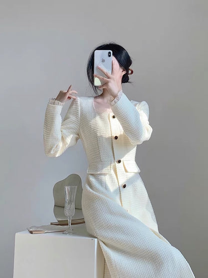 Autumn women's clothing 2023 new high-end French waist slimming sweet and gentle style age-reducing dress