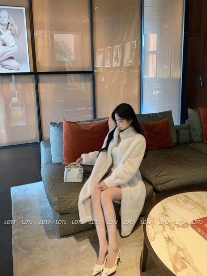 LDTJ high-end fur winter new lady noble temperament loose casual lazy style imitation mink environmentally friendly coat jacket for women