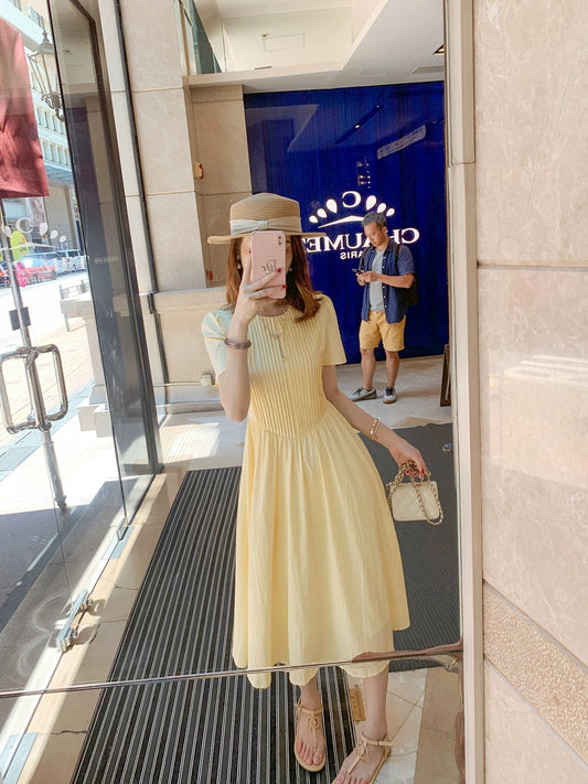 Fish Rabbit Rabbit Bohemian yellow dress female summer 2024 new slim swing long skirt