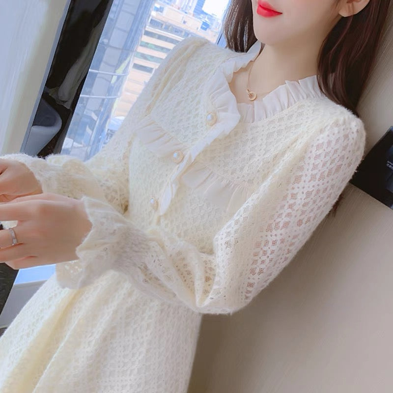 Autumn and winter 2023 new fairy skirt women's temperament lace dress design niche bottoming skirt super fairy style