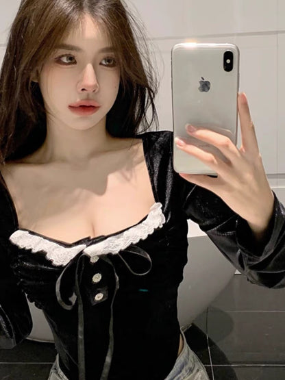 Sexy black velvet lace spliced fungus shirt for women in autumn and winter hottie strappy square collar bottoming long-sleeved top