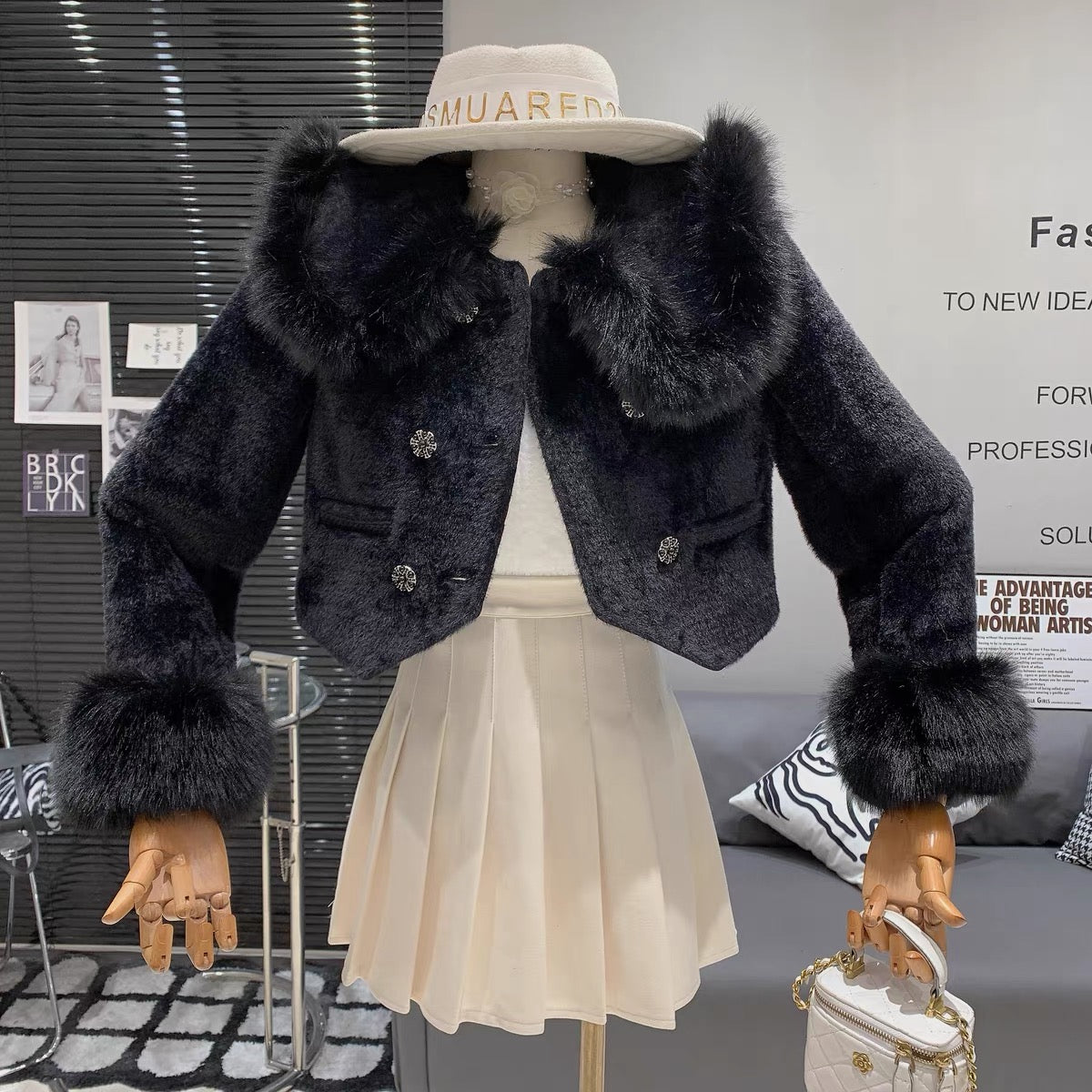 French luxury, elegant and high-end imitation mink fur large lapel warm and fashionable short long-sleeved coat for women