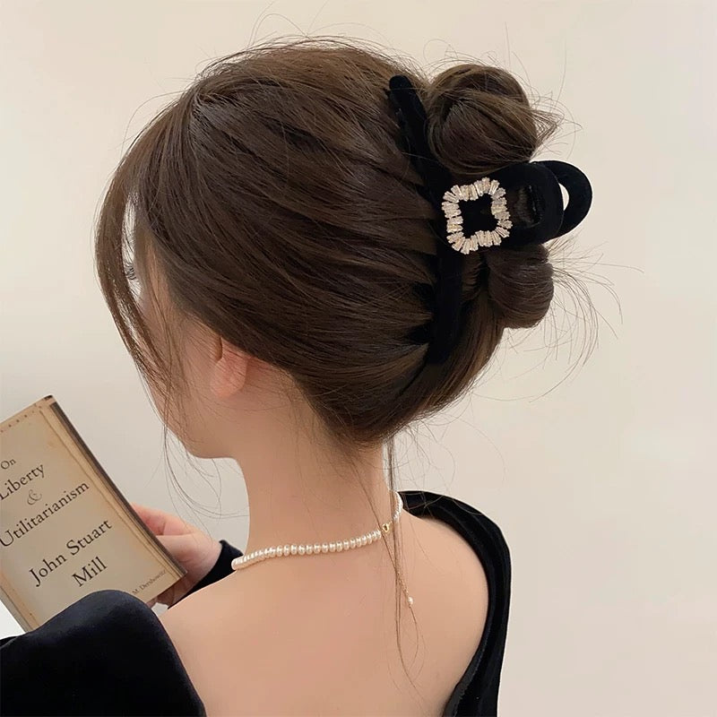 Flash diamond square buckle velvet shark clip flocking clip large clip headwear autumn and winter hair clip women's back hair clip