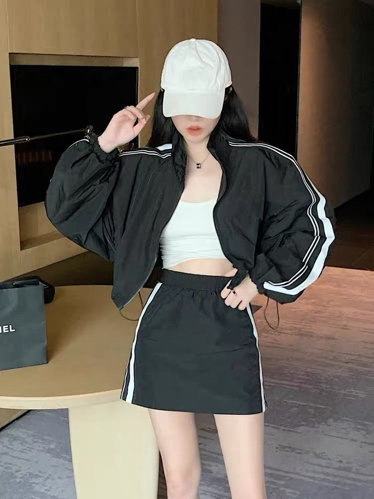Spice Girl Fashion Casual Sportswear Suit Skirt Female Summer Sun Protection Clothing Sweater Two-piece Set Small Man Frying Street High-end Sense