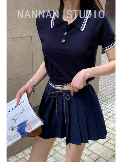 Join Zhang Yuanying/Show-style slim pleated short skirt with exposed navel short striped contrast color POLO shirt two-piece suit for women