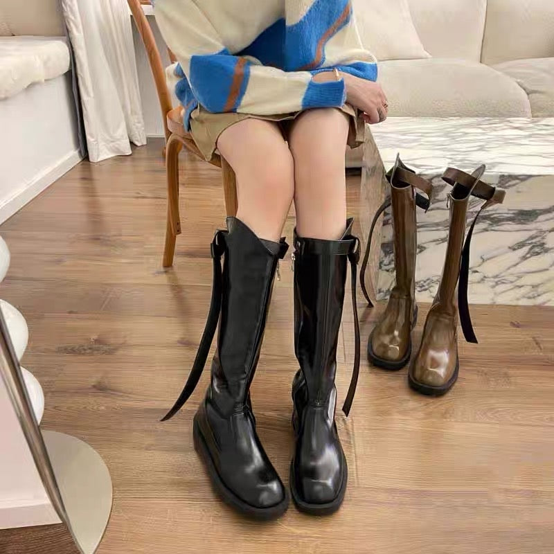 Retro British style knight boots women's 2023 autumn and winter new belt round toe western boots tassel thick bottom mid-tube boots