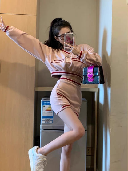 [Fan Welfare] Hot Girl Suit Women's Spring Pink Sports Age-Reducing Small American Sweatshirt and Skirt Two-piece Set