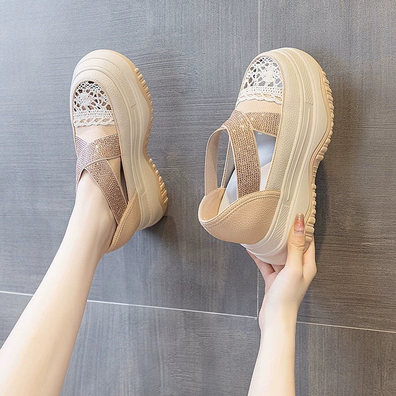 Thick-soled inner height-increasing women's shoes 2024 new hot summer muffin Mary Jane shoes hollow one-step fisherman white shoes